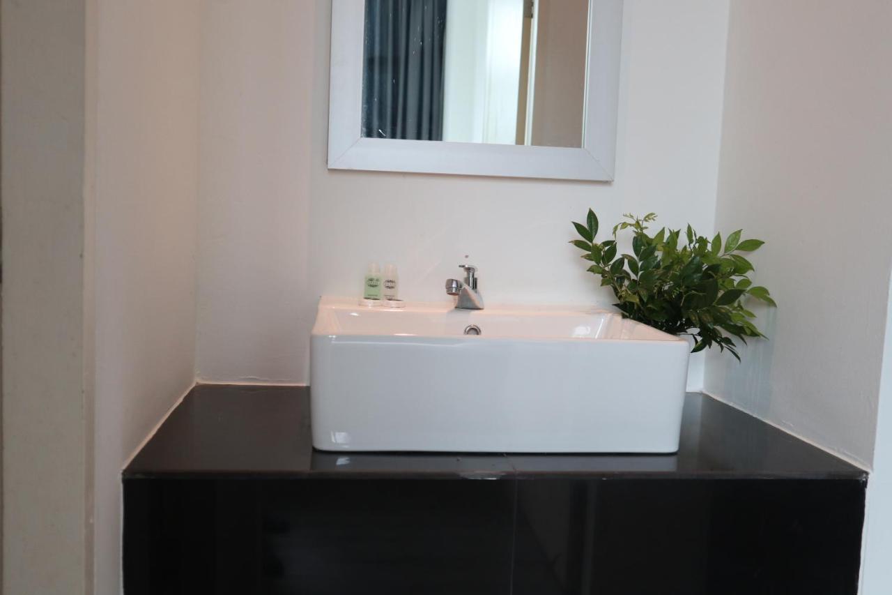 Zen66 @ Roxy Serviced Apartment Kuching Zewnętrze zdjęcie